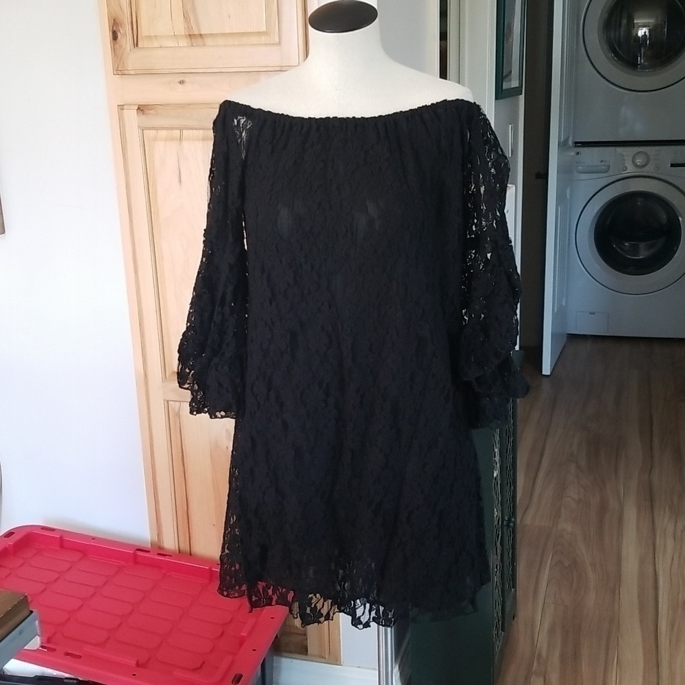 Boho Hippie Pyramid Collection Off Shoulder Lace Dress Size Med in Black
